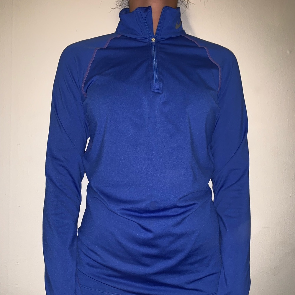 Blue NIKE Quarter Zip!! (With thumb holes!!!)